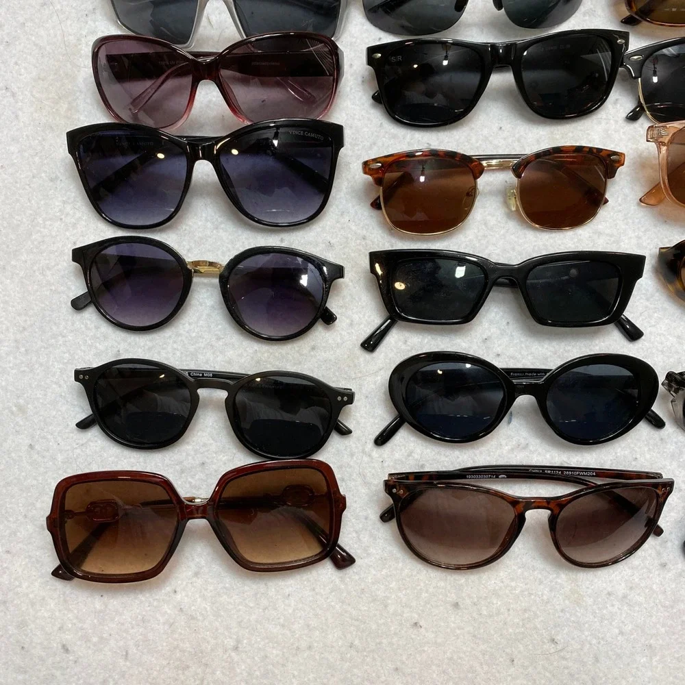 Lot Of 20 Mixed Sunglasses Unisex OS Vince Camuto Shady Rays Panama Jack